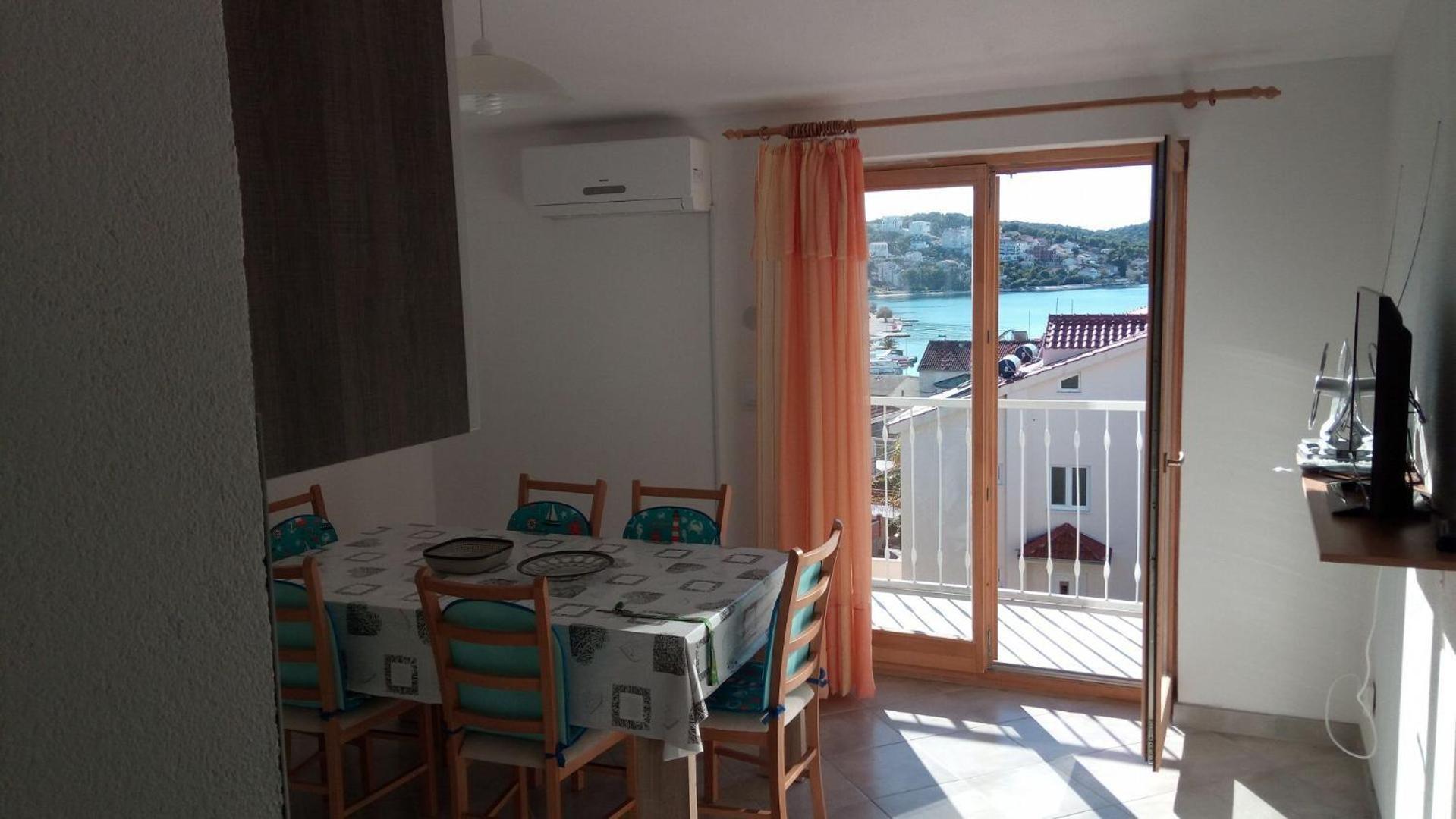 Apartment Marijica Trogir Buitenkant foto